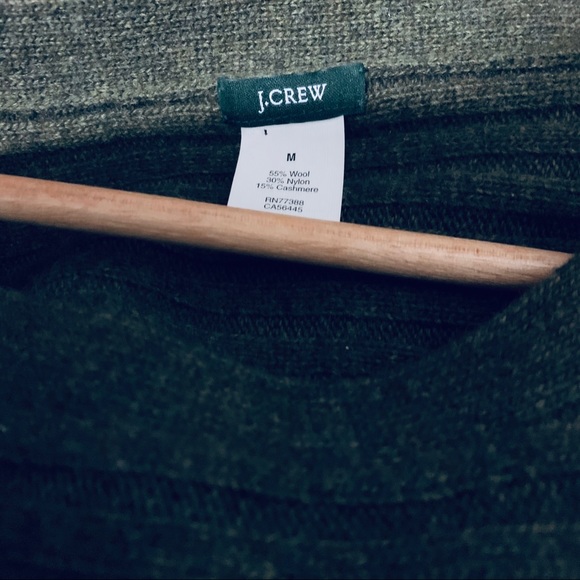 J crew Olive Green Baggy Sweater - Picture 3 of 3